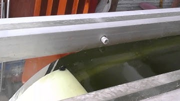 FLOW OVER OGI WEIR - 2.5m TEACHING FLUME www.plastrochem.com