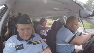 Policie v akci IV (102)  - Dítě v autě