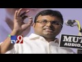 2 days after CBI raids at home,Karti Chidambaram leaves for London