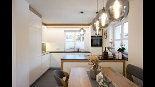 Moderne weiße Küche mit Holz | Laserer Tischlerei & Küchenstudio Salzburg & Salzkammergut