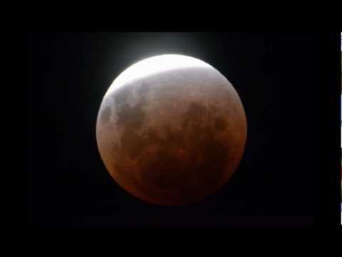 Total Lunar Eclipse (December 10, 2011)