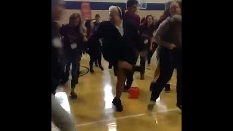 Filippini Sister dances to "Cotton Eye Joe"