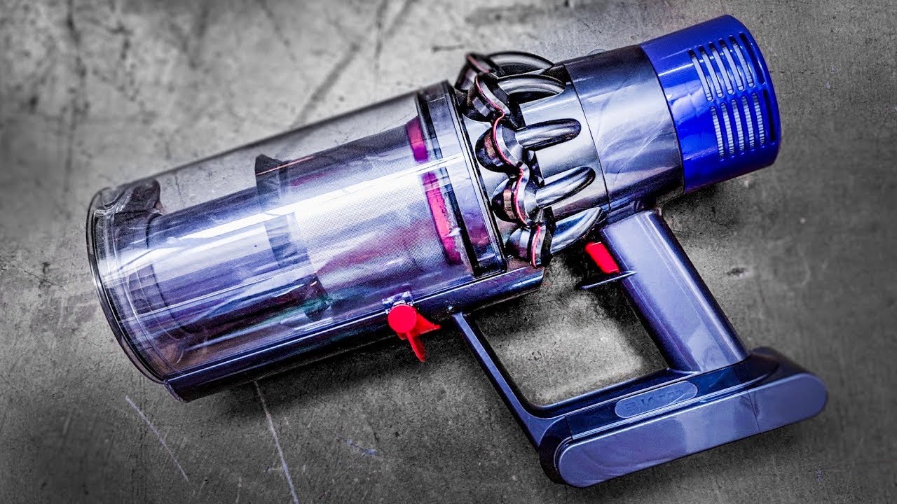 I Tried a 700 Dyson Vacuum... YouTube