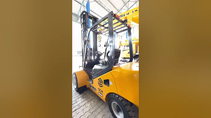 รถโฟล์คลิฟท์ของ XCMG สนใจโทร 086-4914246 เจน XCMG