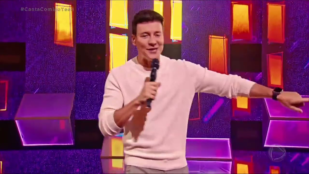 CANTA COMIGO TEEN: Jurados cantam música 