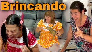 KETLEY BRINCANDO MAIS REBECA