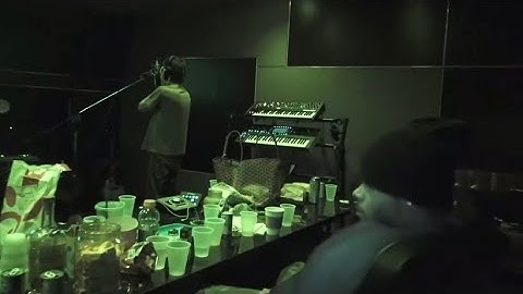 Dom Corleo - Cry On My Shoulder (Snippet) [Prod. leadbluntt]