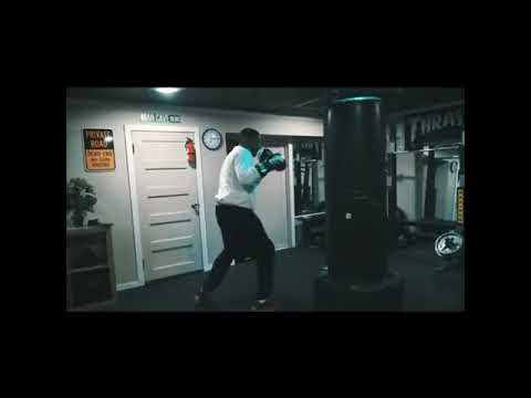 Boskoe100 Clowning Gonzoe Before Their Fight 