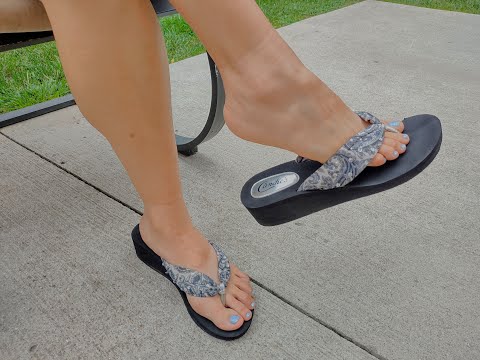 😋Dirty Feet & Flip Flops👣