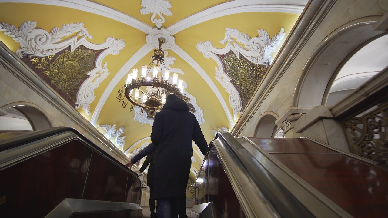 Russia, Moscow, 2X Metro ride from Сухаревская to Комсомо́льская