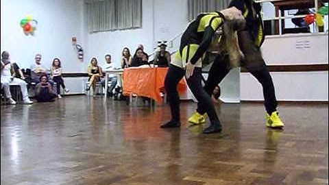 Leo Neves e Layssa Liebscher -  6° workshop Zouk in Motion - Apresentação