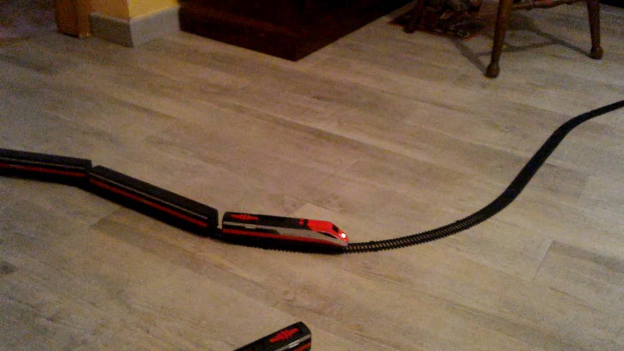 PISTA TRENO FERROVIA ALTA VELOCITÀ GIOCO GIOCATTOLO BAMBINI TRENINO A BATTERIA