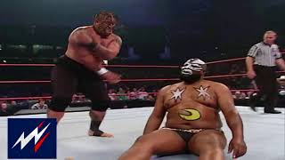 WWE Umaga vs Kamala   RAW 2006 new