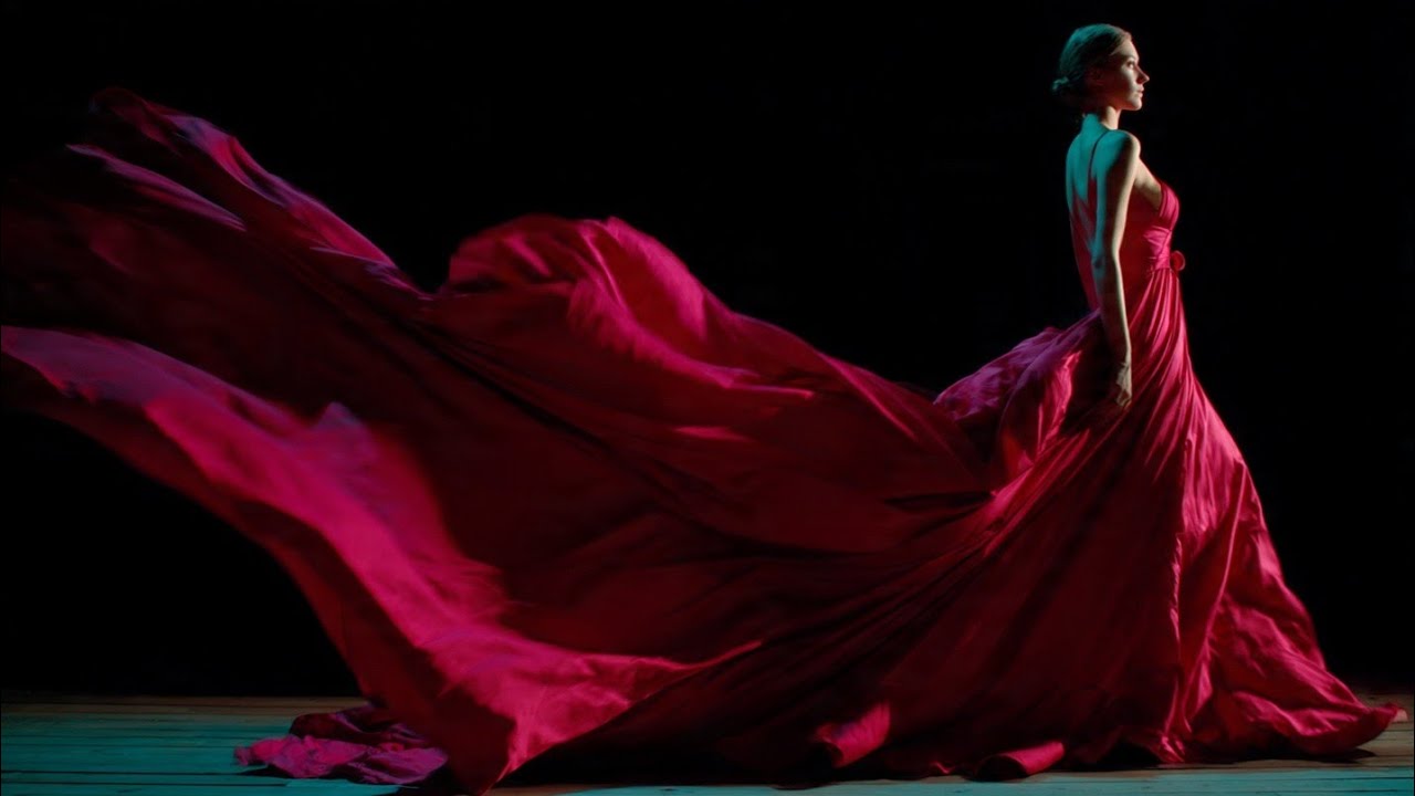 Cinematic Fashion Show |Model 2026