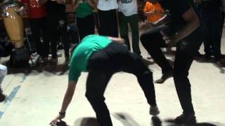 Nosso Quintal 2012 - Mestre Chicote vs In. Mandingueiro