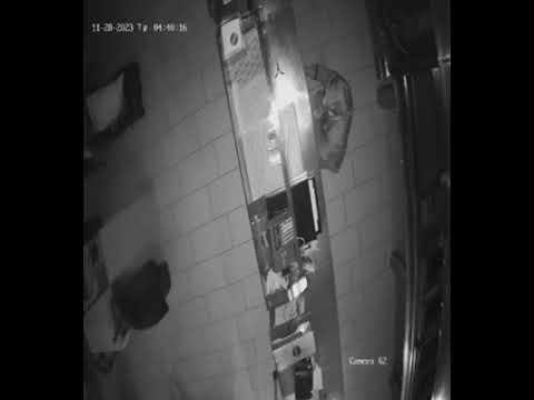 Βίντεο ντοκουμέντο από κλοπή σε ψητοπωλείο στη Χαλκίδα