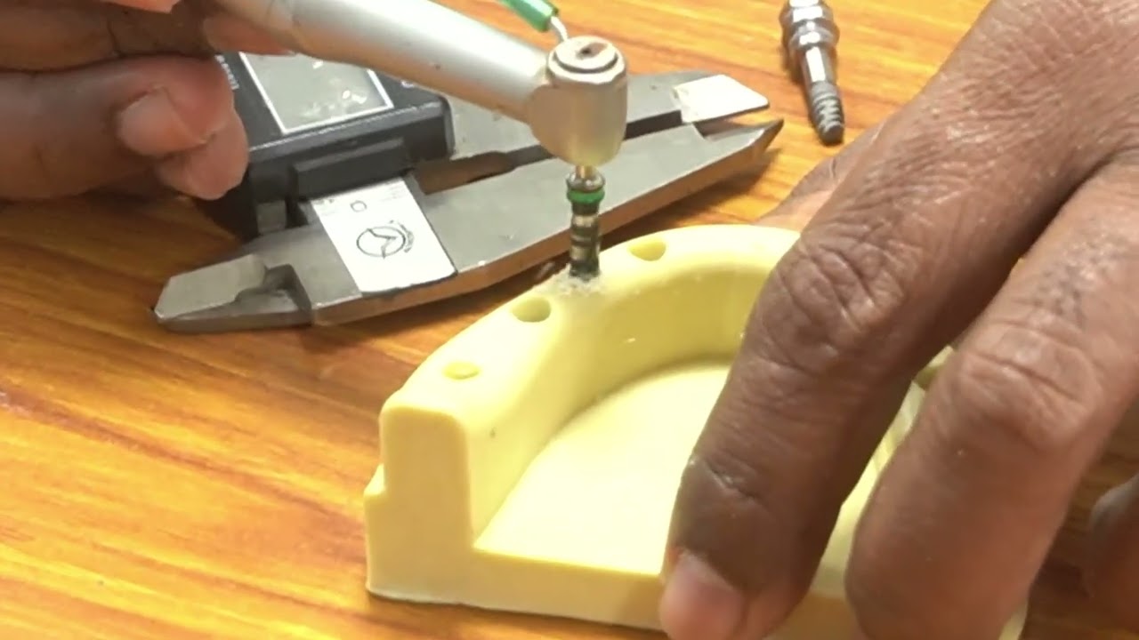 DENTAL IMPLANT HANDS ON TRAINING IN BHU