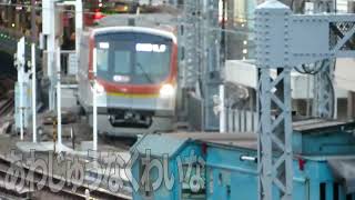 中目黒駅を出入りする電車（東京メトロ13000系，17000系）