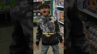 7 Year Old Fights Professional Athlete