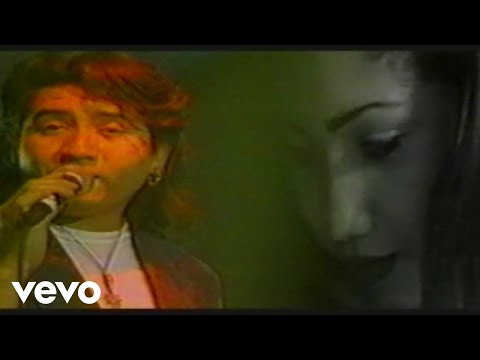 Watch the video for Mi Corazon