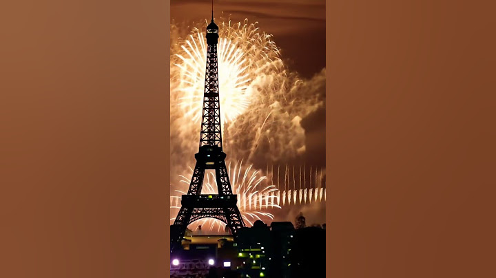 Happy New Year Paris! 🎆 #Paris2025 #EiffelFireworks #BonneAnnee #NewYearParis #FranceCelebrates #ai