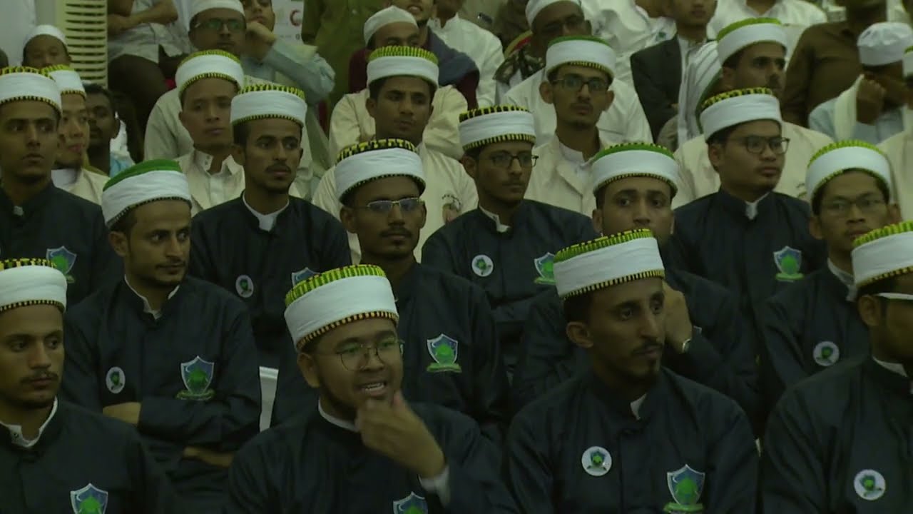 كلمة الحبيب عمر بن حفيظ في حفل تخرج طلاب الدفعة الأولى والثانية من جامعة الوسطية الشرعية 1444هـ