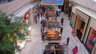 Oakview Mall back when people shopped there. 11/23/2012
