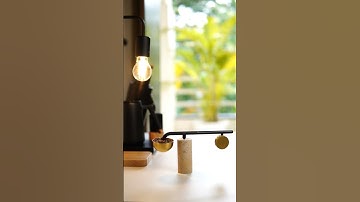 Using the fanciest coffee scale ever made #Vaaka #Getthepong #Coffeescale #coffeelover #espresso