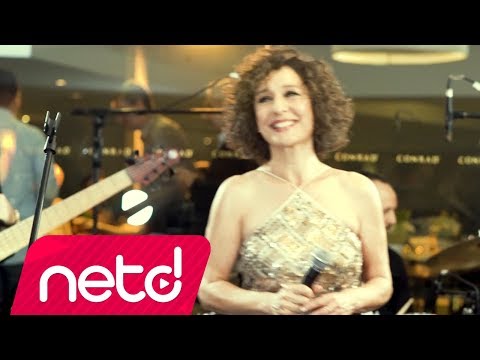 Pınar Seyhun - Aşka Caz (Tuluğ Tırpan Band Canlı Performans)