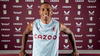 NEW DEAL | Ashley Young signs contract extension
