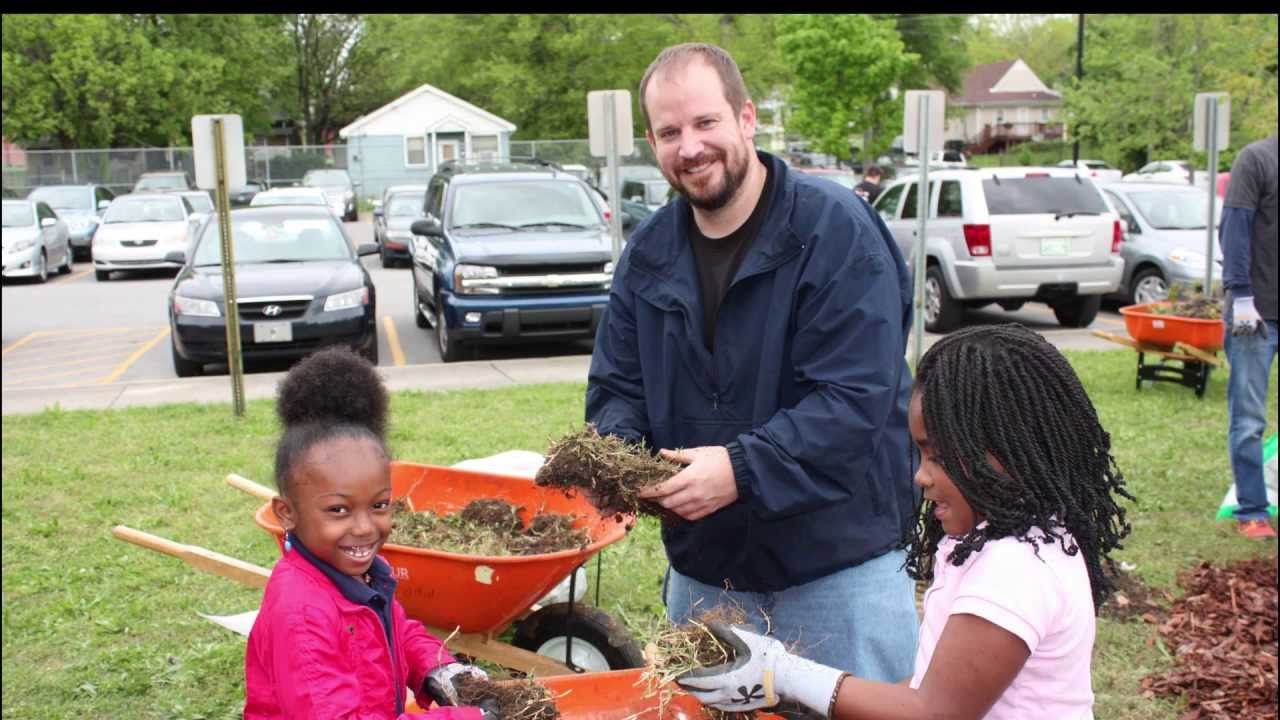 caterpillar stock price Cat Financial and United Way announce a new way to support the community