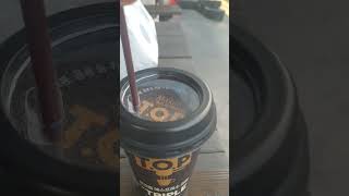 How To Put Straw In Maxim Coffee