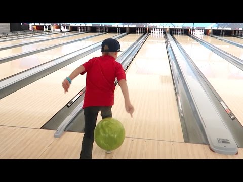Thumbnail for 😂🎳KID THROWS BOWLING BALL THE WRONG WAY!! KIDS BOWLING | DYCHES FAM