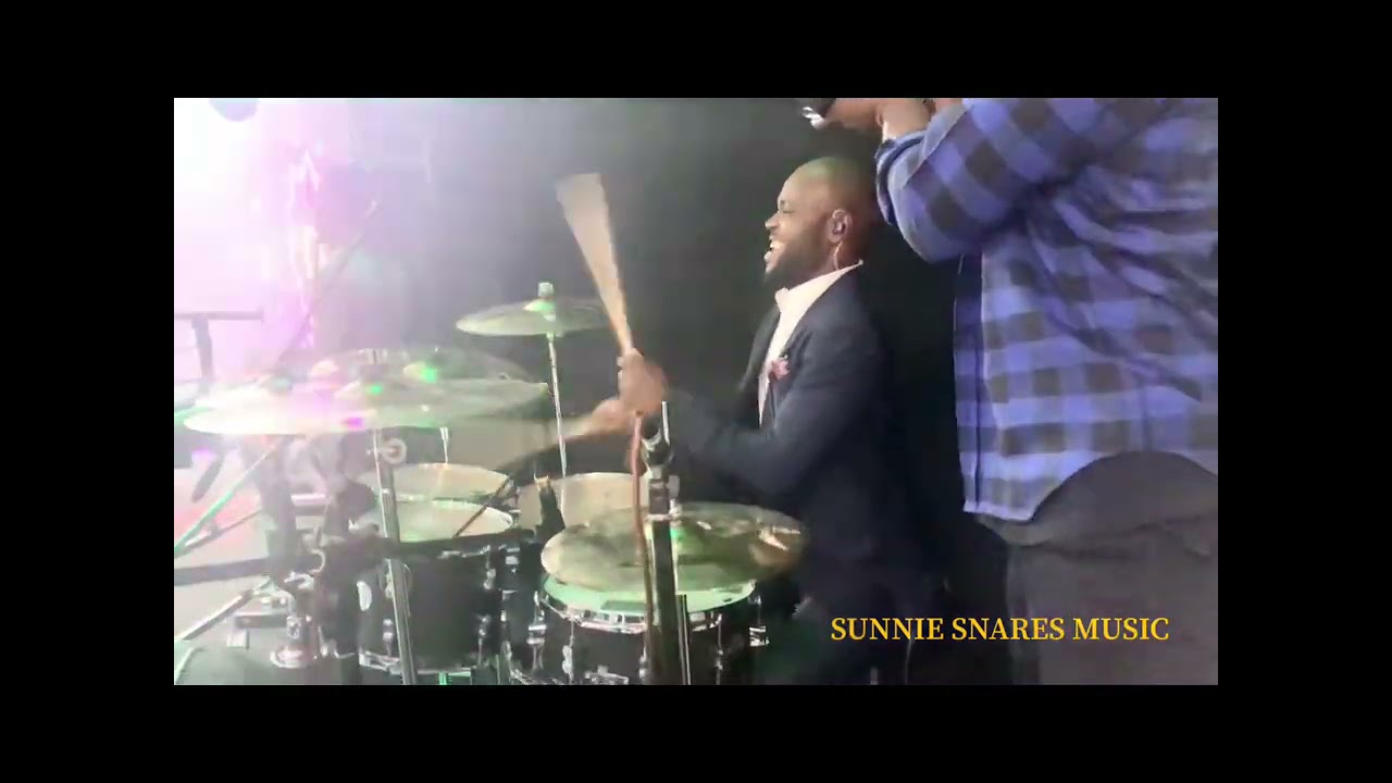 THE HOTTEST NIGERIAN PRAISE COMPILATIONS LIVE AT COZA MARARABA VOLUME 2!