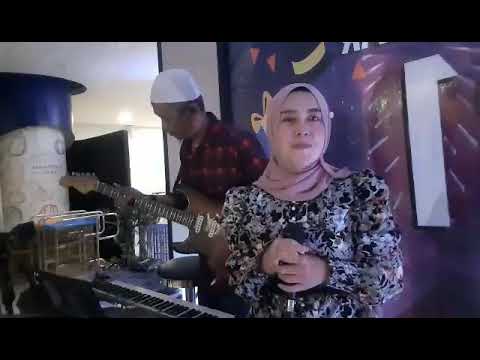 HITAM PUTIH FOTOMU || COVER BY HERA