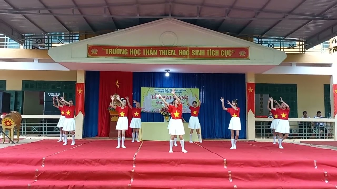 Múa: Bay Cao Tiếng Hát Ước Mơ