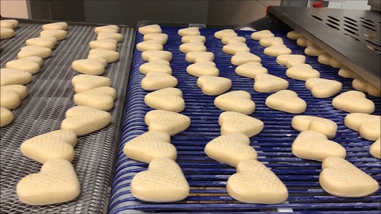 Moline Donut Production Systems - Heart Donuts