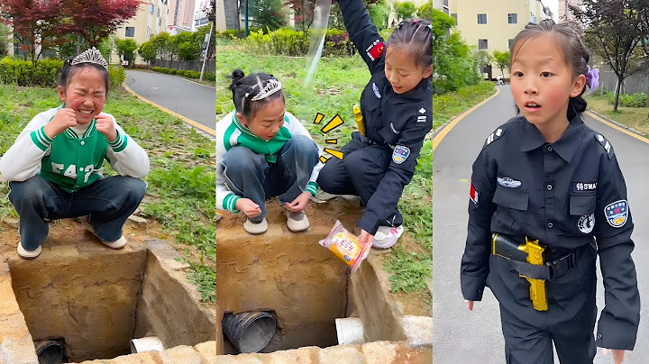 妹妹被哥哥姐姐欺负，还把她的零食扔到坑里，好心的小姑娘路过用胶带帮助妹妹！【久久好物】