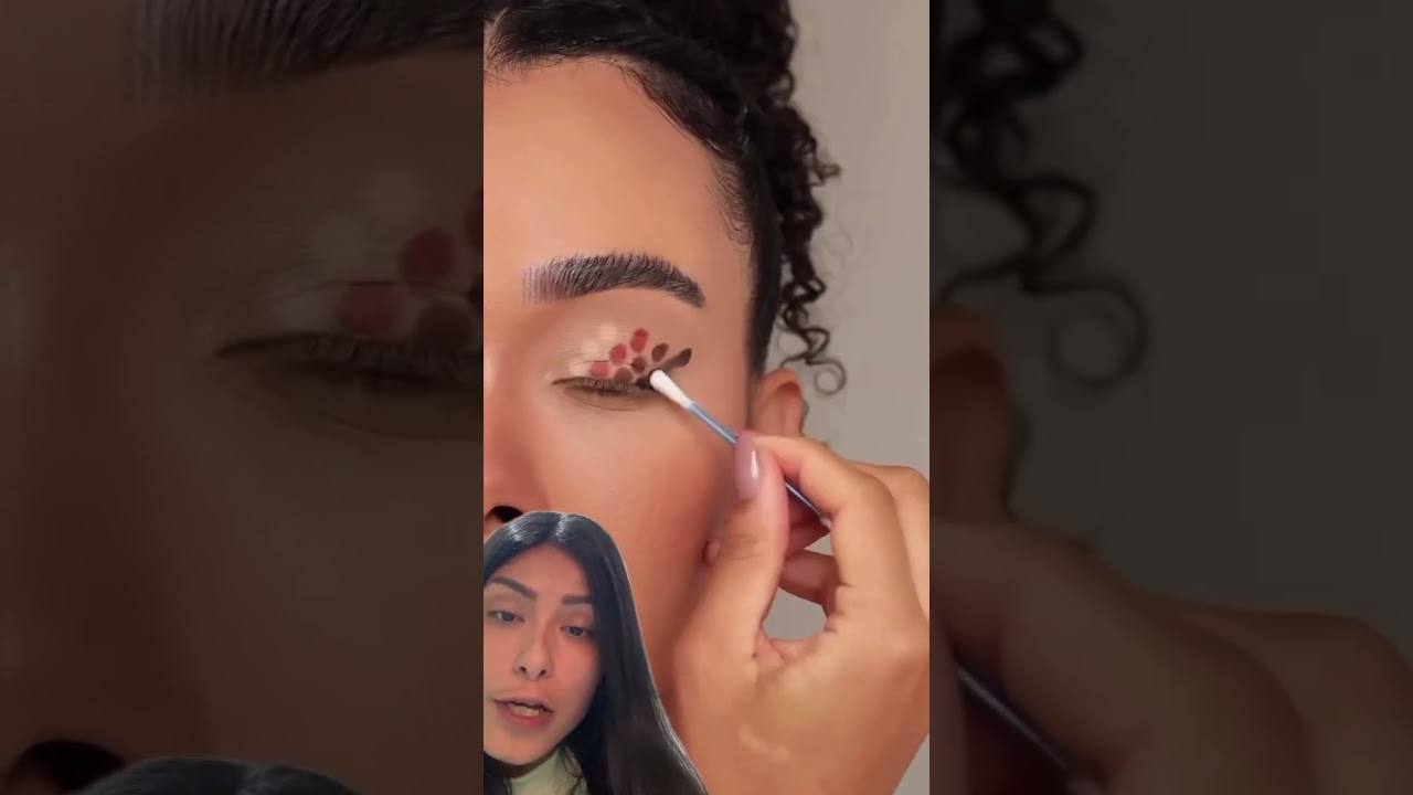 Faca você mesmo essa maquiagem perfeita usando apenas um cotonete rápido e prático