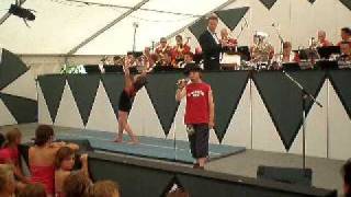 Video thumbnail of "Circus Bombari Jip de Man en Lotte van Roosmalen"