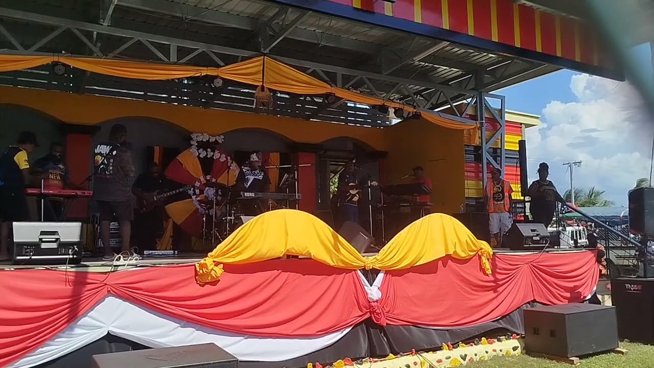 Patti Potts Doi ( Live at Bogia, Madang Province)