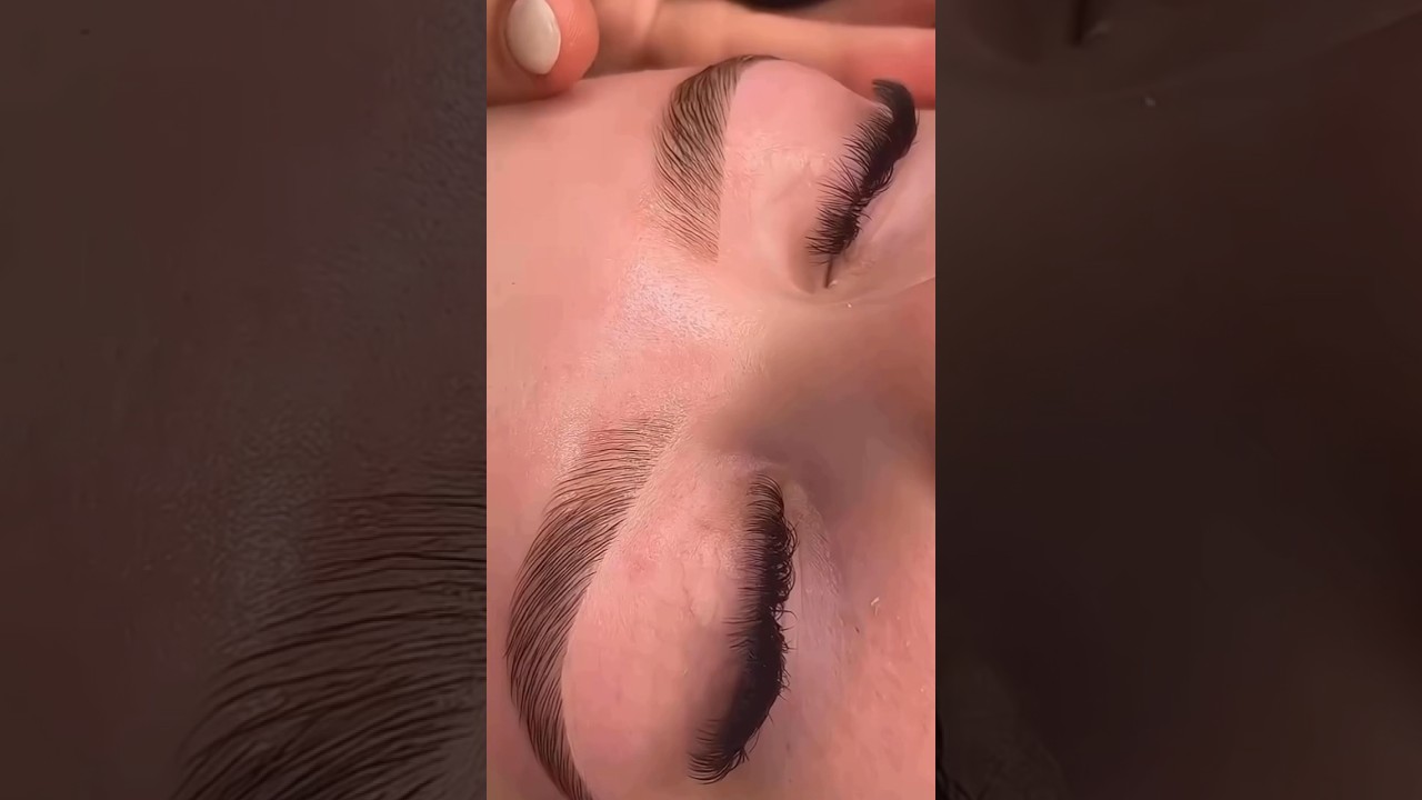eyebrow waxing 