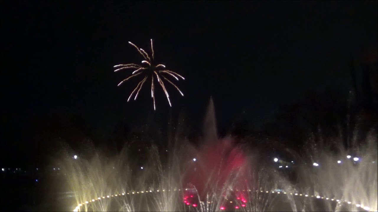 Itsenäisyyspäivän Vesiurut ja Ilotulitus.