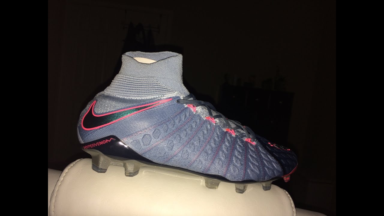 nike hypervenom rising fast