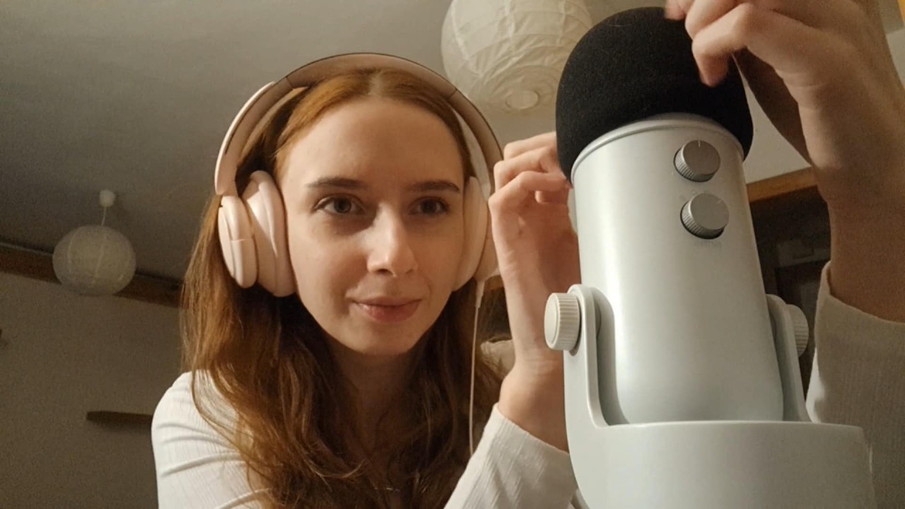 ASMR natural nails mic scratching (no talking) (with & without cover)