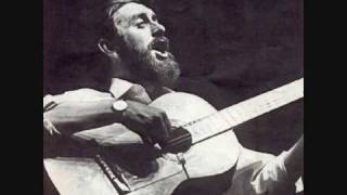 Ronnie Drew - The Ballad of St. Anne's Reel chords
