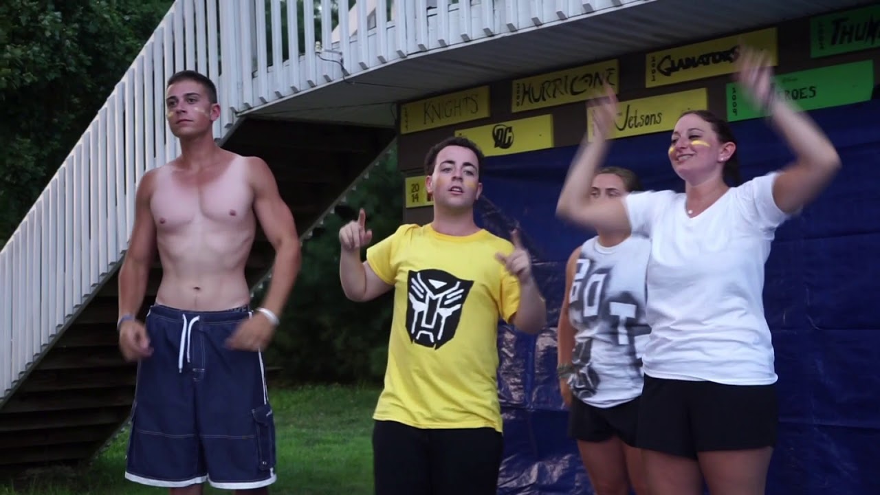 Color War Bucket Dump Leader Reveal at Parent BBQ 2018