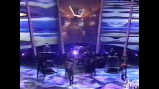 Kenny Chesney - Don't Happen Twice (LIVE)