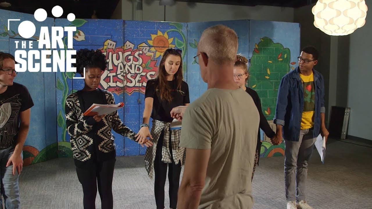 Hugs and Kisses Program | The Art Scene