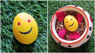 Smiley Easter Egg Painting 🎨 | Creative Egg Art | Easy Easter Painting Ideas